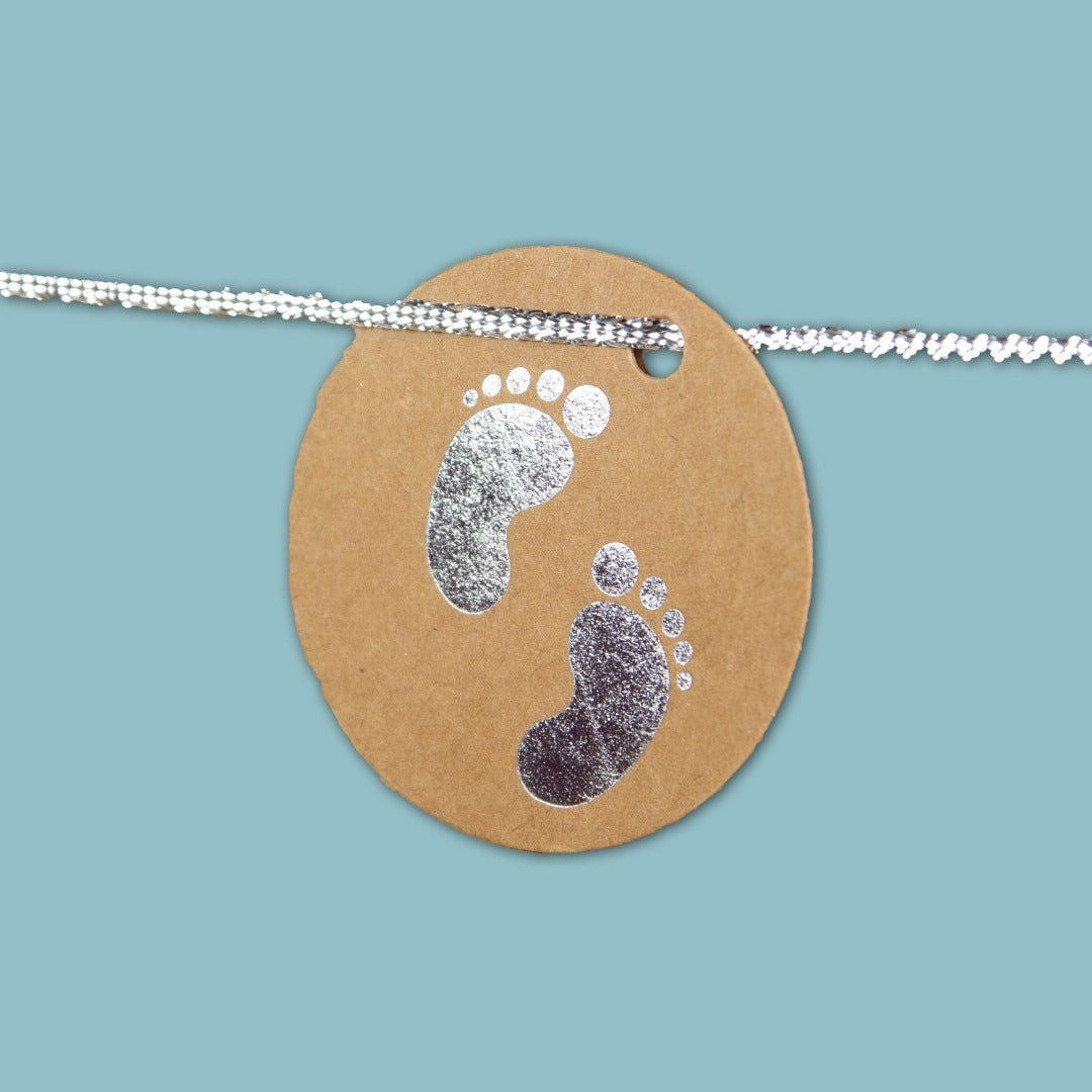 Kraftlabel Babyvoetjes Zilver - Kadopapier.net